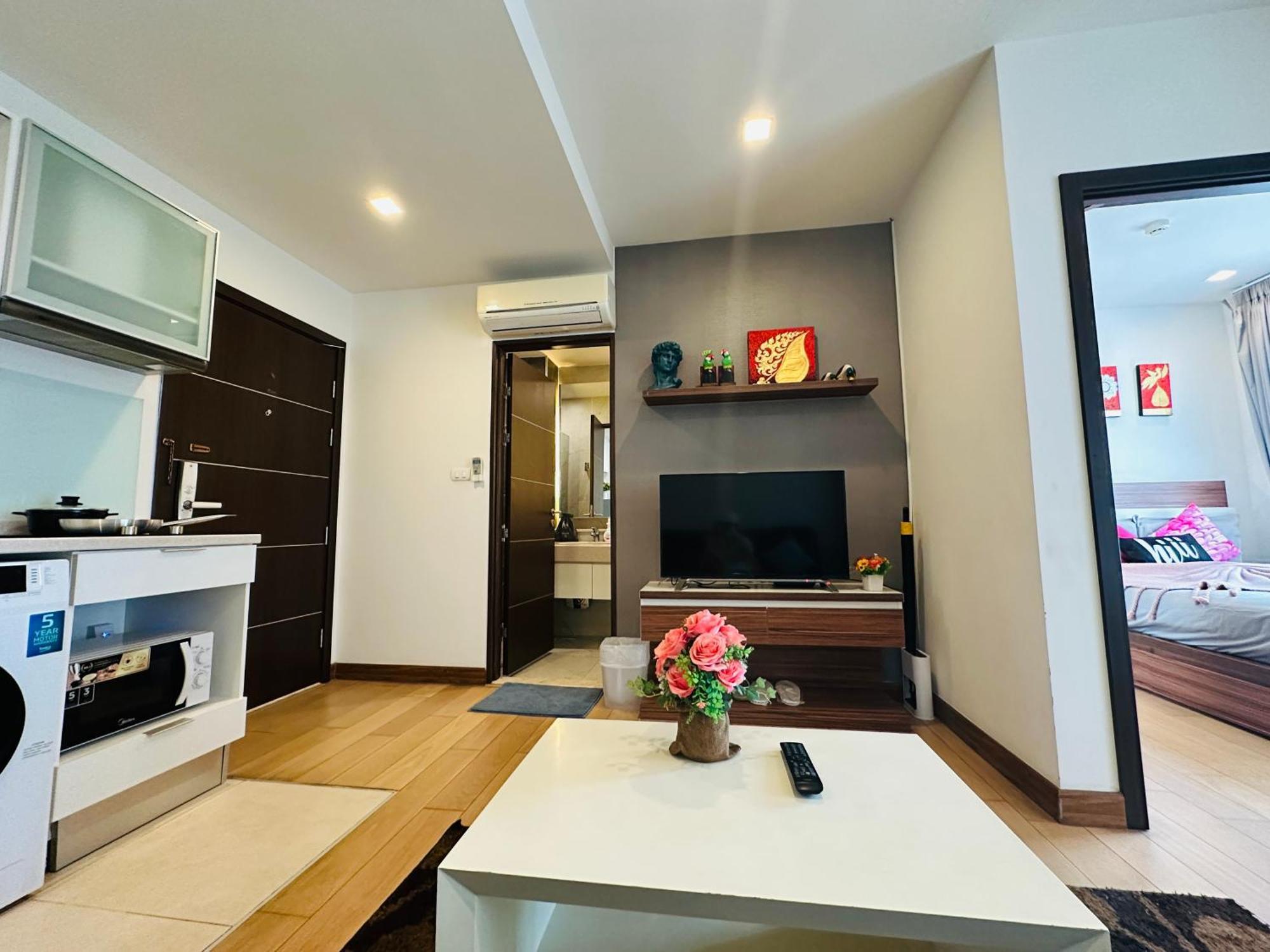 The Astra Condo Changkhlan In Chiang Mai Exterior photo